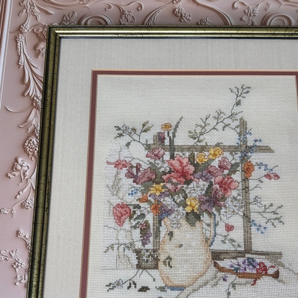 Vintage Estate "Victorian Bouquet" by Paula Vaughan Cross Stitch in Gold Frame - Picture 4 of 9